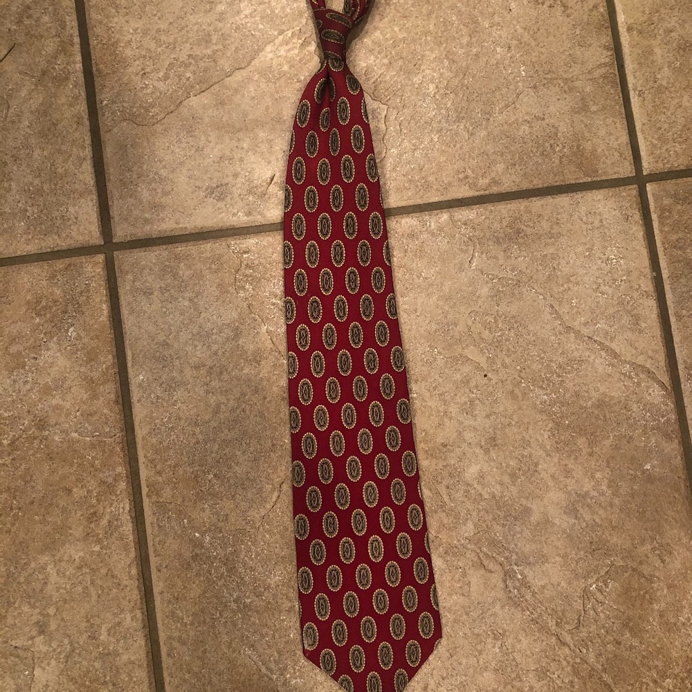♦️ 5 for $25! ♦️ Roundtree and Yorke Red Tie